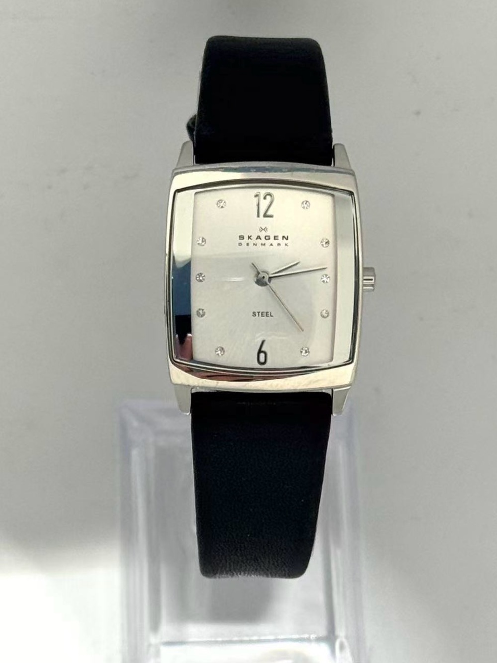 Skagen Denmark Womenโs Quartz Watch 23mm Silver Tone Steel New Battery Runs